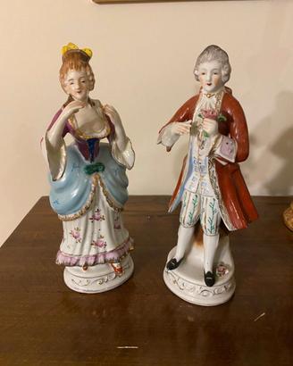 Statuine porcellana dama e cavaliere