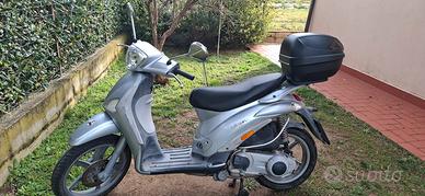 liberty 125 del 2006