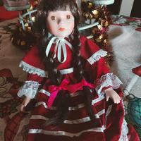 Bambola di Porcellana marchio Classic Collection