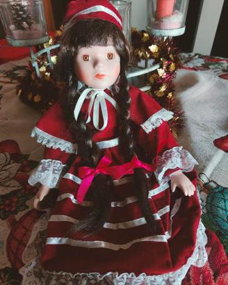 Bambola di Porcellana marchio Classic Collection