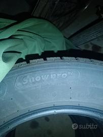 Gomme invernali 235 55 17