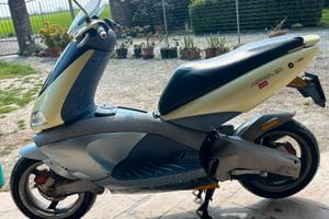 APRILIA AREA 51
