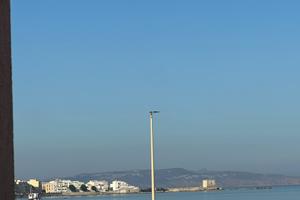 Grande appartamento centrale vista mare