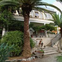 VILLA SINGOLA A ASCOLI PICENO