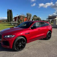 Jaguar F-Pace 3.0 D V6 300 CV AWD aut. Prestige