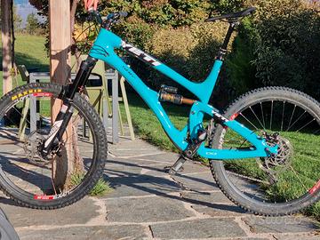 Yeti SB6