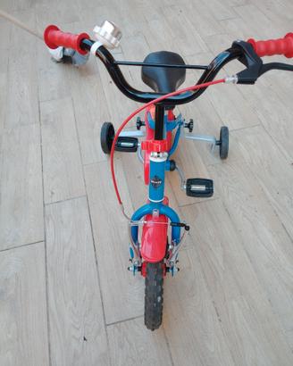 triciclo Spidey 