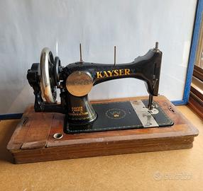 Macchina da cucire Kayser con coperchio funzionate