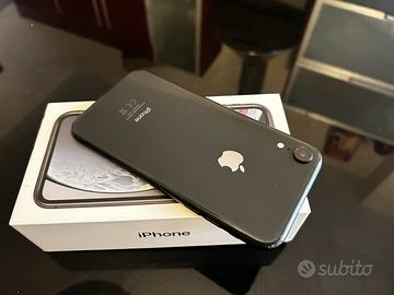 IPHONE XR 64GB