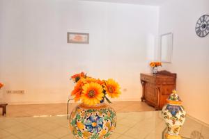 Ampio bilocale con giardino