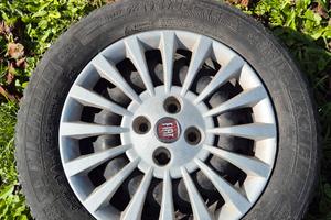 175/65/14 cerchi gomme