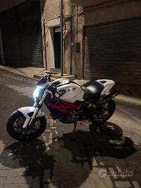 Ducati monster