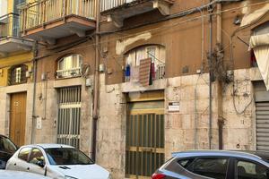 2 LOCALI A BARLETTA