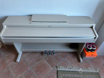 Pianofote Yamaha