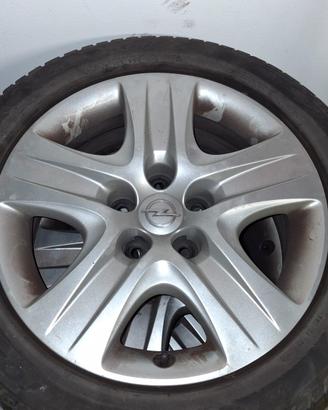 Cerchi in ferro Opel 17" con borchie