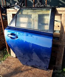 Toyota auris porta ant e post dx e sx sw 2012