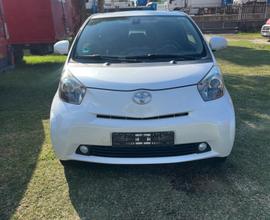 Toyota iQ 1.0 High