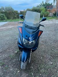Yamaha majesty 250