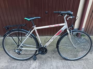 Bici Vertek allumino con marce e ruote 28"