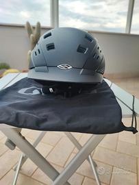 Casco da sci con accessori