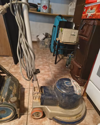 Macchine levigatura pavimento in legno