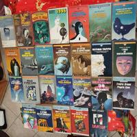 Lotto 26 Libri OSCAR MONDADORI Fantascienza