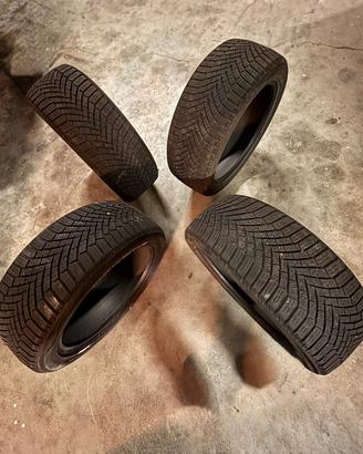 Gomme Invernali 225/45 R 17 Yokohama Blue Earth