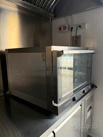 Forno ventilato con umidificatore