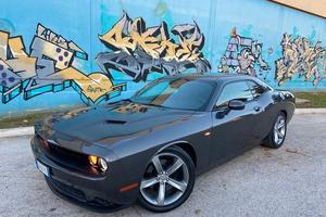 Dodge challenger 2016