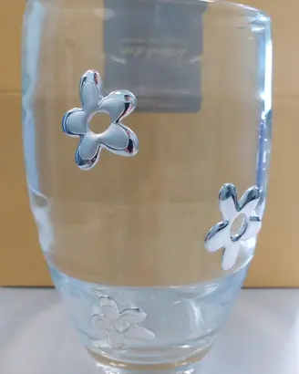 Vaso in vetro e argento