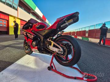 honda cbr 600 rr