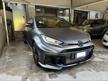 Toyota Yaris 1.6 Turbo GR Circuit DAT Unipro Finan