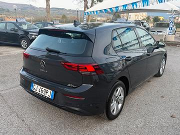 " DA VETRINA " Volkswagen Golf 1.5 TGI DSG Style