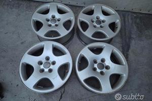 Cerchi In Lega Da 16" Per Audi A4 B5 - B6 - A3 8P