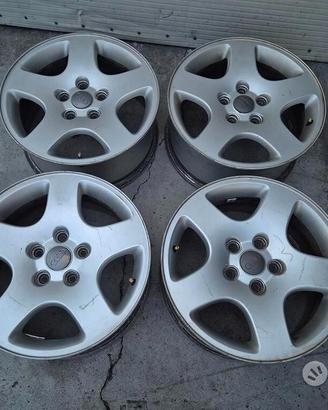 Cerchi In Lega Da 16" Per Audi A4 B5 - B6 - A3 8P