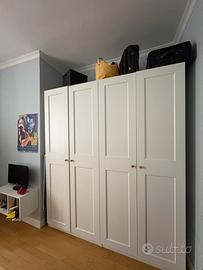 Armadio Ikea a 4 ante bianco e legno