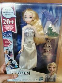 bambola Elsa di Frozen parlante