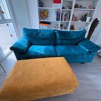 Divano 3 posti e pouf Poltrone e Sofa