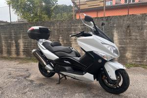 Yamaka TMax 500 2011