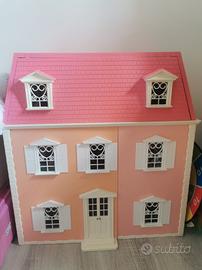 Hello Kitty casa  bambole 