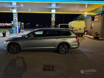 Passat variante b8 SW 2.0 150 CV executive dsg