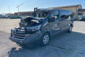 Ricambi usati per Renault Trafic 2.0 dci t.persone