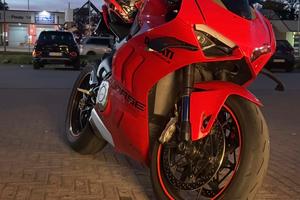 Ducati Panigale V4 2024