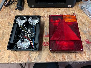 Luci posteriori e luci di ingombro