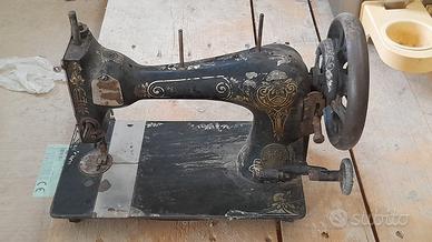 ANTICA MACCHINA DA CUCIRE LEHNMANN