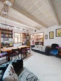 Casa indipendente in Località Macciadosa