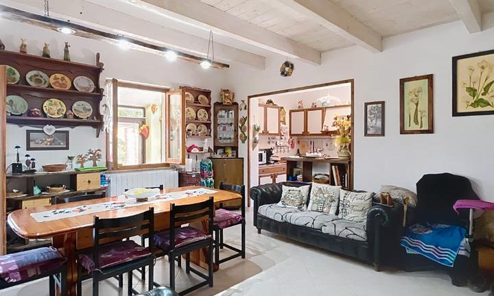 Casa indipendente in Località Macciadosa