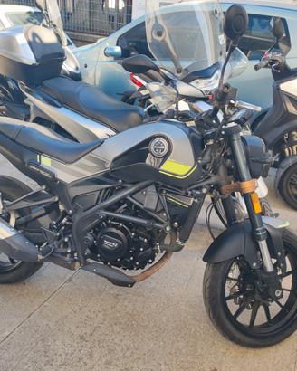 Benelli Leoncino 250