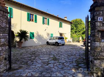 6 LOCALI A BAGNO A RIPOLI