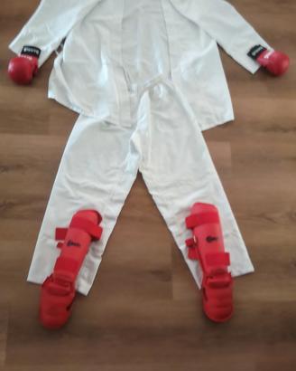 Protezioni karatè kimono karategi 